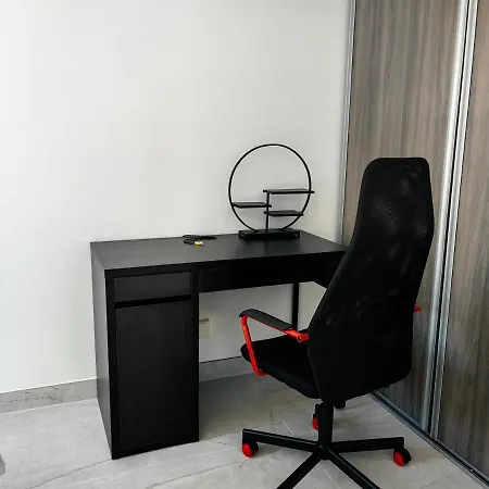 Spacieux 2 Pieces Proche Plage Apartment *